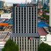 Отель Hilton Garden Inn Kuala Lumpur Jalan Tuanku Abdul Rahman North, фото 1