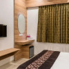 Отель Meridian hotel Banquets and Rooms, фото 5