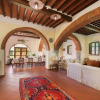 Отель Villa Fratta, sleeps 14 villa with private pool, AC and Wi-Fi close to Cortona-Villa Fratta, фото 10