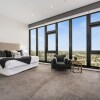 Отель Melbourne City Apartments Panoramic Skyview Penthouse, фото 6
