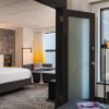 Отель Renaissance New York Times Square Hotel by Marriott, фото 5