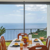 Отель Great 3 bedroom villa with garden in Calheta, stunning views | Casa Amaro Sol, фото 13