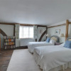 Отель Spacious and Bright Accommodation Full of Original Beams and Antique Furniture, фото 3