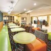 Отель La Quinta Inn N Suites Knoxville Airport, фото 12