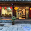 Отель Fenghuang Dongliyuan Inn, фото 1