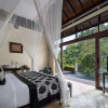 Отель The Kayon Valley Resort Ubud, фото 2