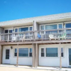 Отель Seaside Condos, фото 1
