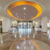 Отель Liaohe Hotel, фото 2
