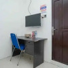 Отель RedDoorz Syariah Near Jalan A Yani KM 8 Citraland, фото 5