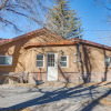 Отель Downtown Del Norte Home Near Hiking & Fishing!, фото 1