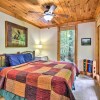 Отель Robbinsville Cabin w/ Deck: 3 Mi to Fontana Lake!, фото 4