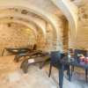 Отель Nadurin, Gozitan Villa 7 Bedr. & 2 Pools, фото 11