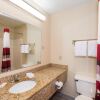 Отель Red Roof Inn And Suites Middletown - Franklin, фото 8