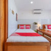 Отель Flower House Apartment by OYO Rooms, фото 4