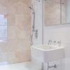 Отель Spacious 2 Bedroom Apartment by the Meadows, фото 7