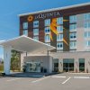 Отель La Quinta Inn & Suites by Wyndham Mobile, фото 3
