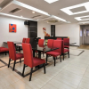 Отель Joyful Star Hotel Pudong Airport Chenyang（Formerly Starway Hotel Puding Airport Chengyang), фото 17