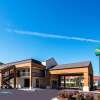 Отель Quality Inn & Suites, фото 1