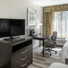 Отель Holiday Inn Express Hotel & Suites Cincinnati-Blue Ash, an IHG Hotel, фото 4
