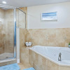 Отель Spacious and Comfortable Oceanwalk Condo Near Beach Access Ow19-202, фото 10