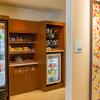 Отель Holiday Inn Express & Suites Detroit Northwest - Livonia, an IHG Hotel, фото 8