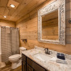 Отель Iron Mountain Lodge 4 Bedroom Cabin by RedAwning, фото 17