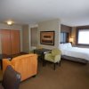 Отель Creekside Hotel & Suites в Кэньонвиле