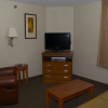 Отель Candlewood Suites Elkhart, an IHG Hotel, фото 6