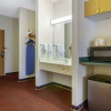 Отель Quality Inn & Suites Lakewood - Denver Southwest, фото 28