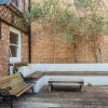 Отель Modern & Spacious 2 Bedroom Flat Near Clapham Common, фото 11