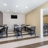 Отель Quality Inn Airport South, фото 24