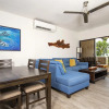 Отель Newly Remodeled Ground-floor Unit in Flamingo in Front of Beach, фото 13