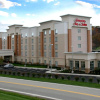 Отель Hampton Inn & Suites Pittsburgh-Meadow Lands, фото 1