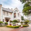 Отель Courtyard Hotel Arcadia, фото 1