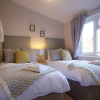 Отель Hollicarrs - Bluebell Lodge, фото 6