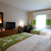 Отель Fairfield Inn & Suites by Marriott Houston Conroe/Woodlands, фото 2