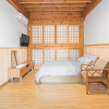 Отель Gangneung Booyoonok Hanok Pension, фото 14