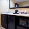 Отель Hampton Inn & Suites Vineland, фото 16