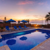 Отель Villa Seashore One Large Private Pool Walk to Beach Sea Views A C Wifi - 3150, фото 15