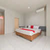 Отель RedDoorz @ Pelajar Pejuang 3, фото 2