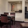 Отель Holiday Inn Wichita East I-35, an IHG Hotel, фото 19