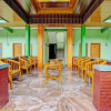 Отель OYO Life 92043 Kost Barokah Syariah Madiun, фото 10