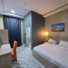 Отель The Charis Hotel and Suites, фото 24