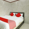 Отель Guru Comforts By OYO Rooms, фото 3
