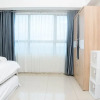 Отель Cozy Stay Studio at Springlake Summarecon Apartment, фото 11