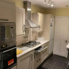 Отель Charming 3 bed home. Spacious with large garden, фото 3