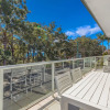 Отель Bagnall Beach Apartments, Unit 5/153 Government Rd, фото 8