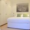 Отель 3 Bedroom Flat Near Hyde Park, фото 5