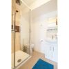 Отель Charming 3-br Flat in West Hampstead - Sleeps 6, фото 2