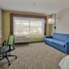Отель Holiday Inn Express & Suites Albuquerque East, an IHG Hotel, фото 6